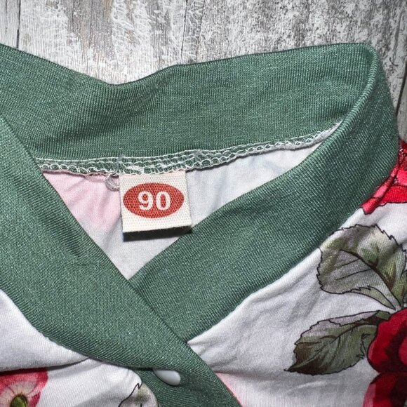 Baby Girl Rose Button Footie Size 90/18-24 Months - Picture 2 of 4